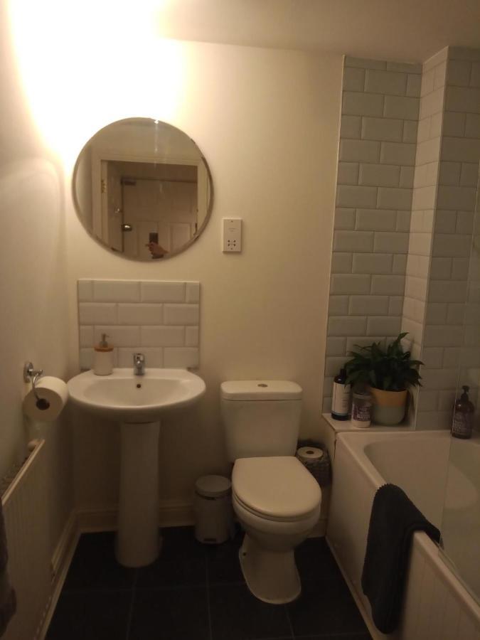 The Eaves, Glastonbury High Street 2 Bed 2 Bathroom Apartment Extérieur photo